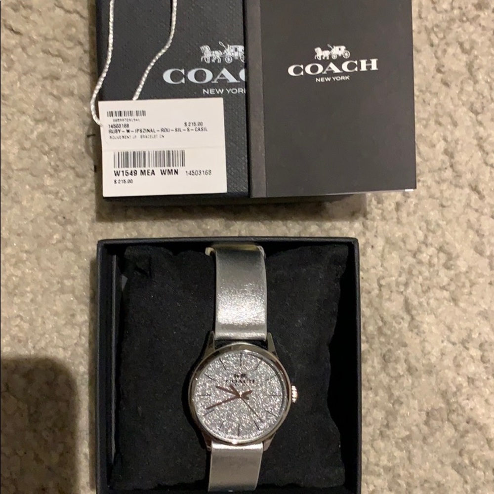 Women’s silver Coach watch - Picture 4 of 5